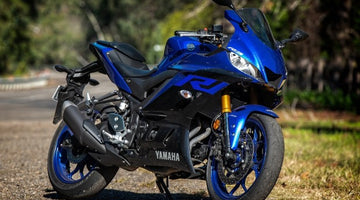 2019 YAMAHA YZF-R3 Review